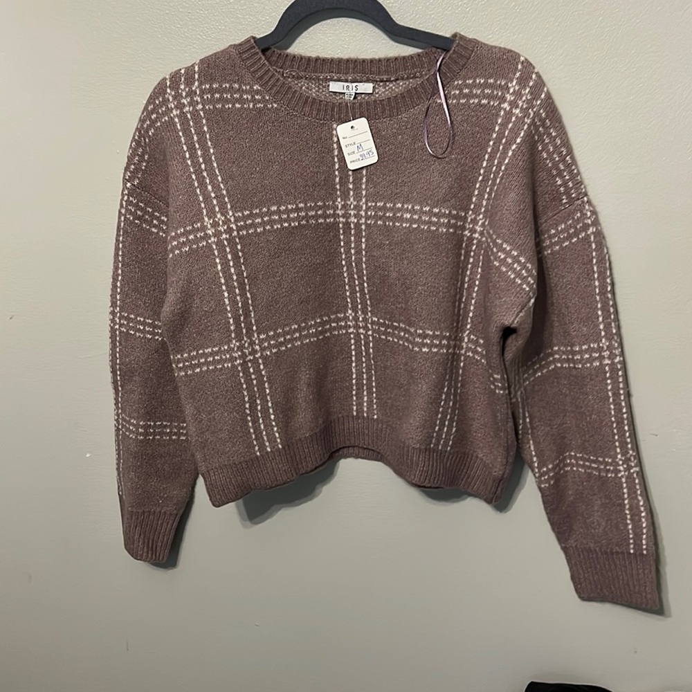 Womens boutique cropped sweater